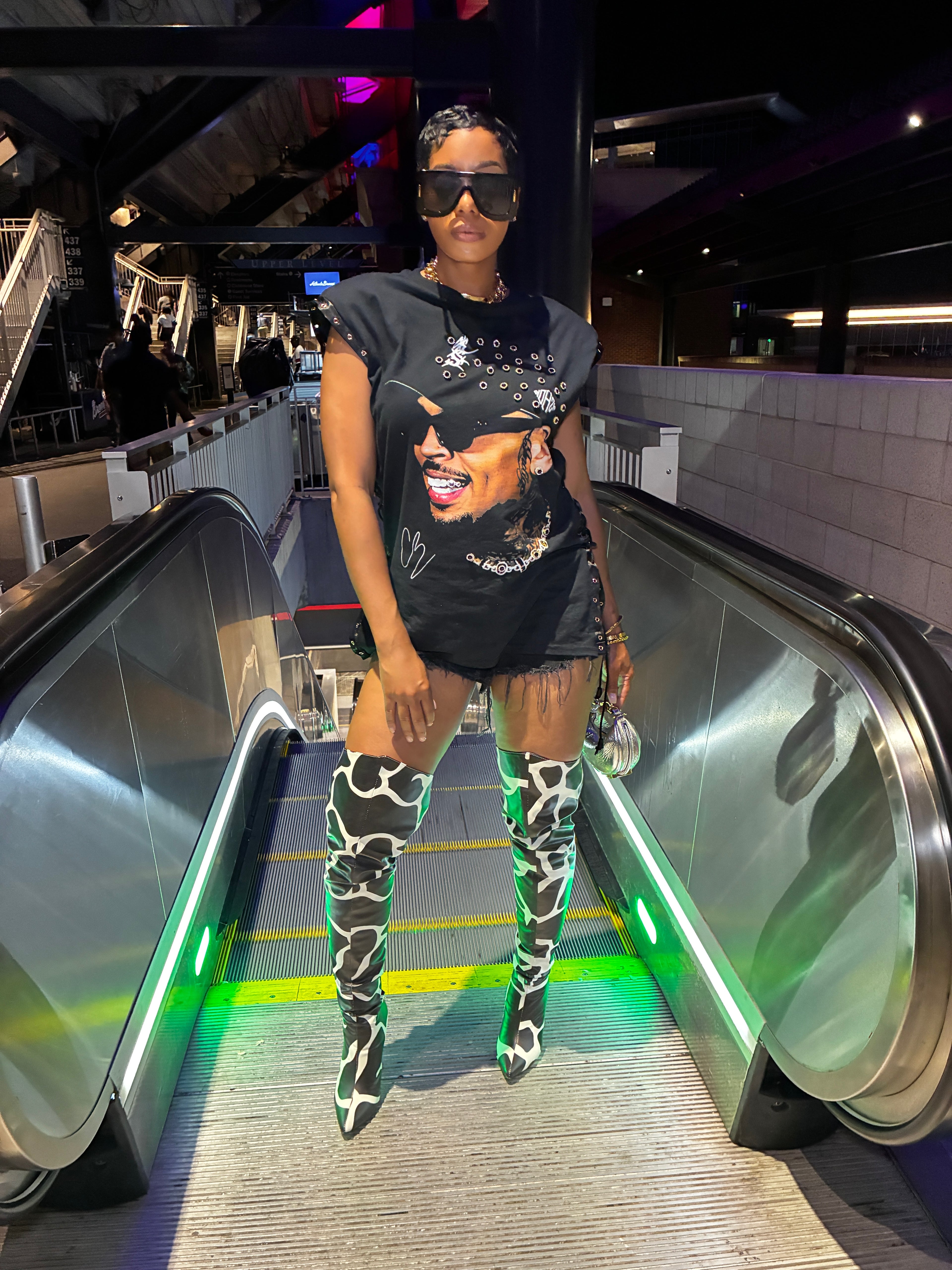 Chris Brown Custom Bling Tshirt – Maison S. Denton
